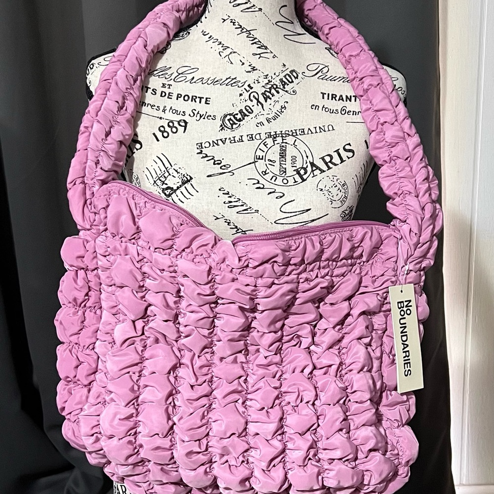 No Boundaries Large Pink Quilted Tote